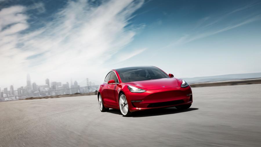  Tesla Model 3 2017 года  (US) (фото 21 из 49)